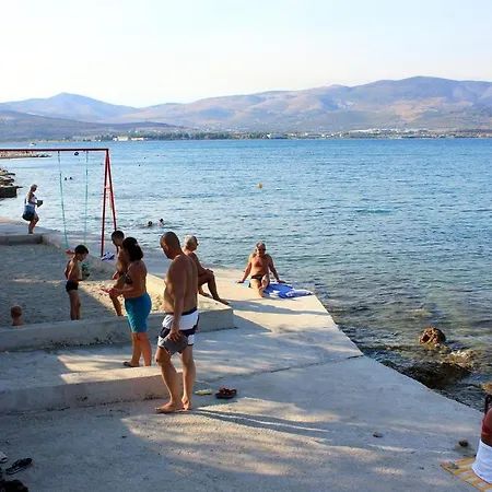 Studio Arbanija 16343a * Trogir