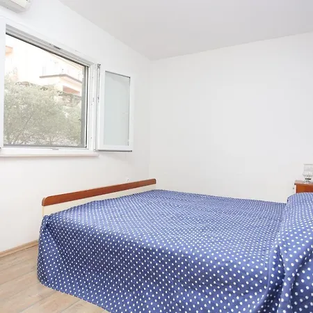 Studio Arbanija 16343a Trogir